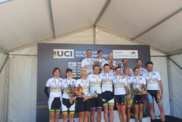 Riders charge around the turnaround point as they vie for a rainbow jersey in Perth. Image: UCI Gran Fondo World Series.